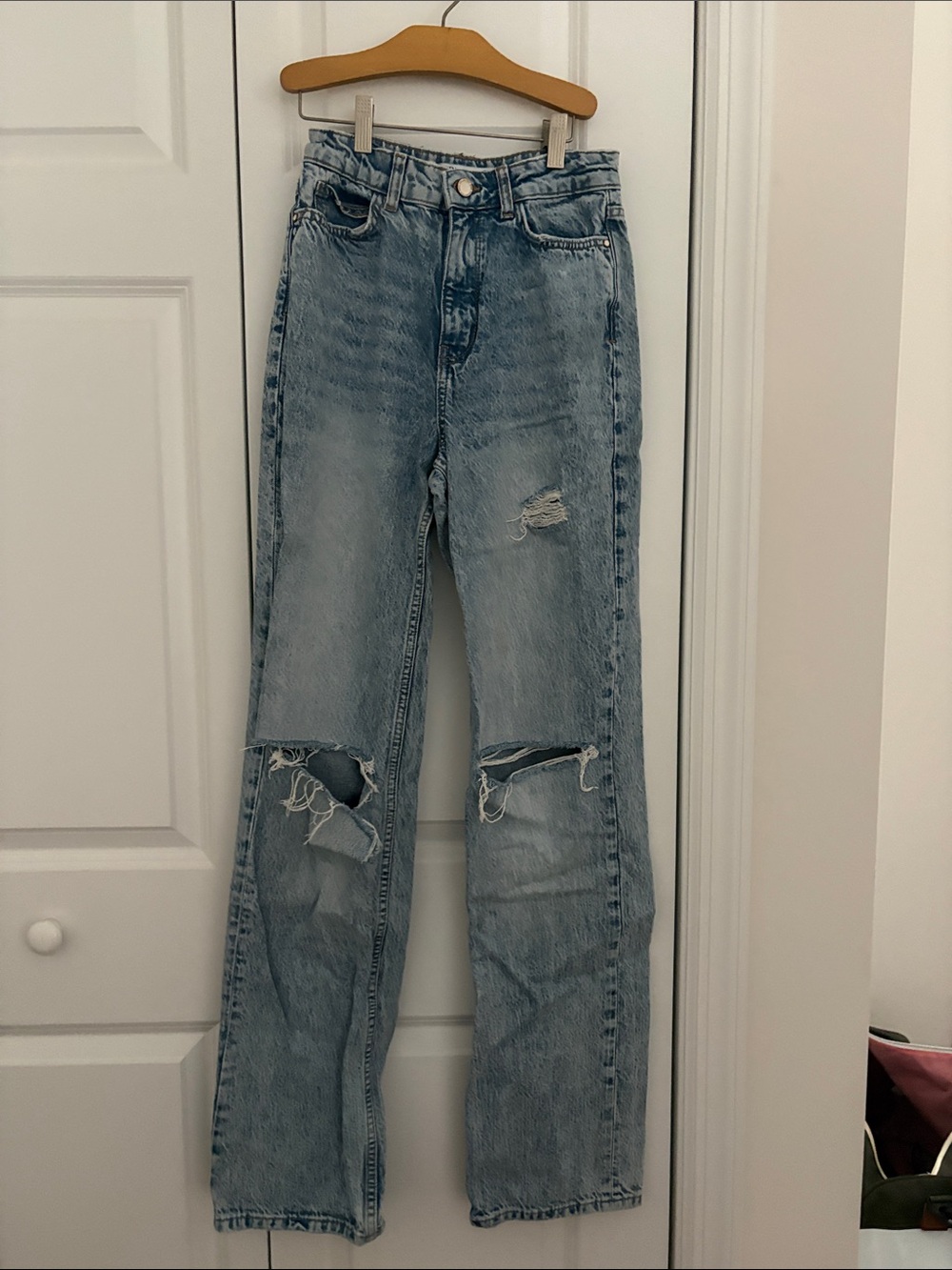 Zara Light Wash Distressed Straight Leg Jeans